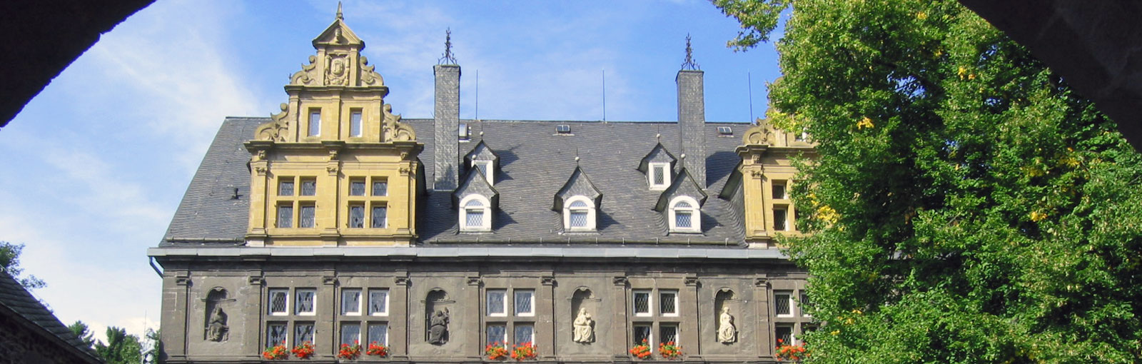 Schloss Torbogen